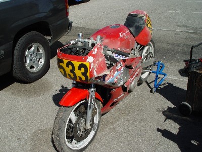 FZR400